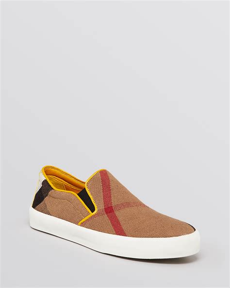 burberry slip on flat sneakers gribbin